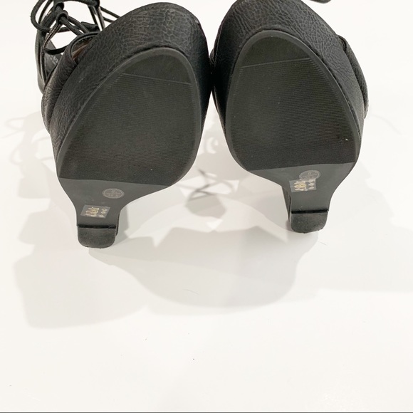 Chinese Laundry Black Lace Up Wedges size 6 - Picture 4 of 4